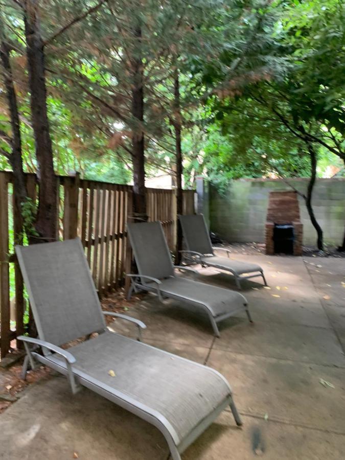 Renovated English Basement 2Bdrm Home Near Metro Washington Eksteriør billede
