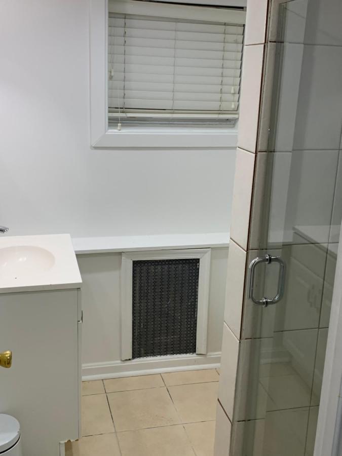 Renovated English Basement 2Bdrm Home Near Metro Washington Eksteriør billede